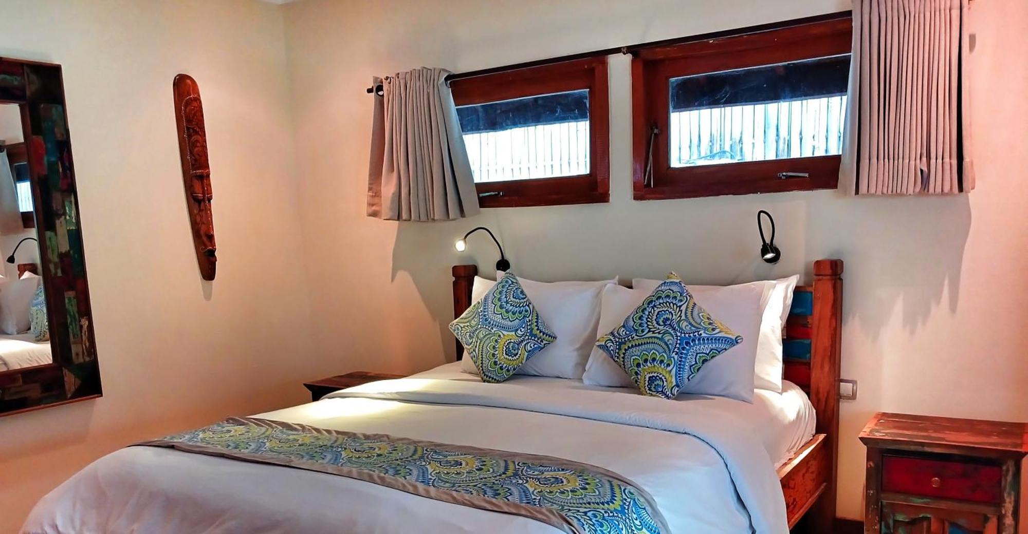 Scallywags Beach Club Gili Air Extérieur photo